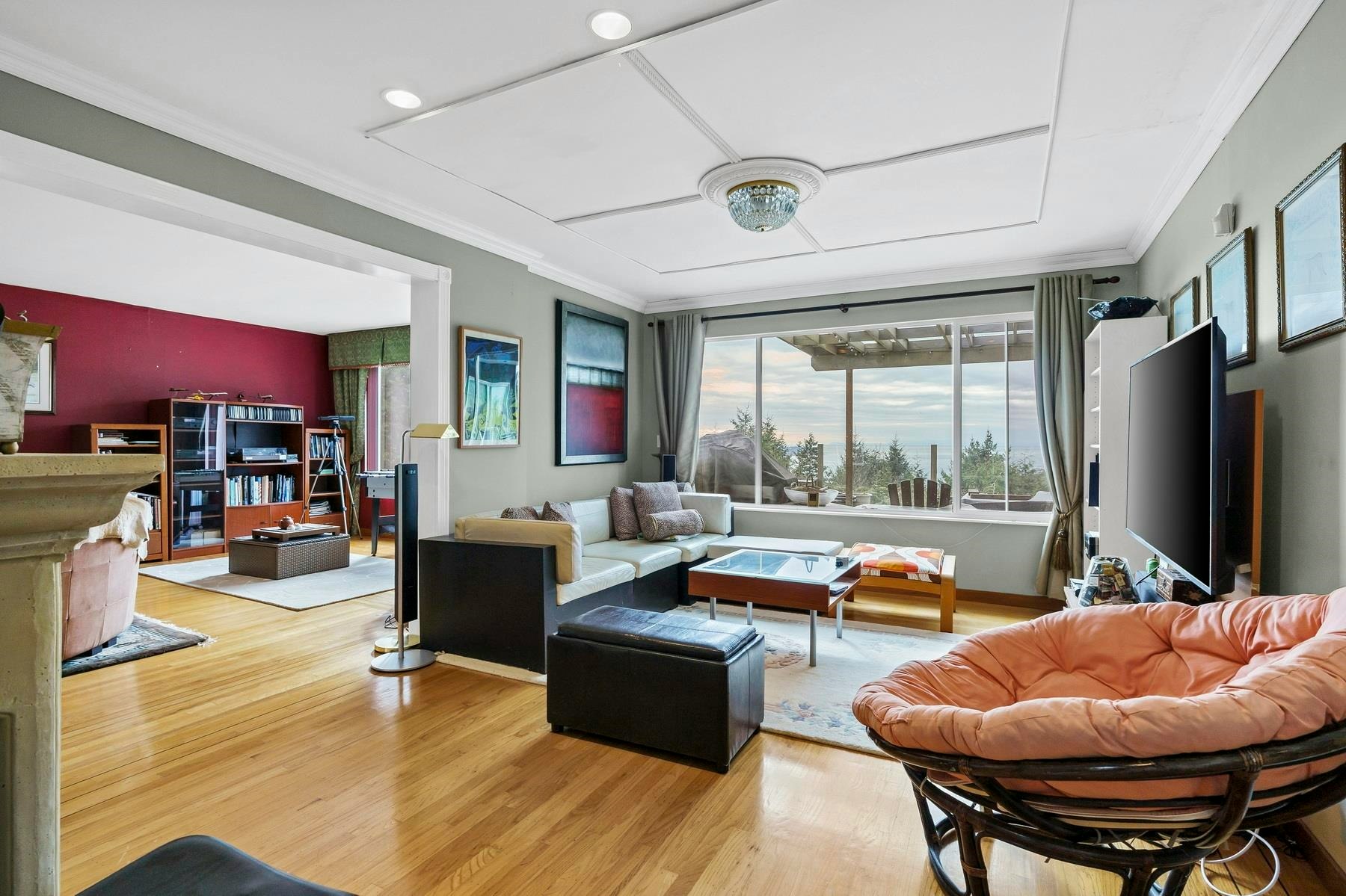 4582 Woodgreen Court, West Vancouver, BC, V7S 2V7 - 4