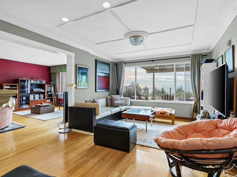 4582 Woodgreen Court, West Vancouver, BC, V7S 2V7 - 4