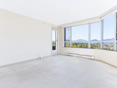1201-3190 Gladwin Road - 4