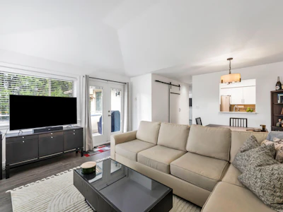 308-33675 Marshall Road - 4