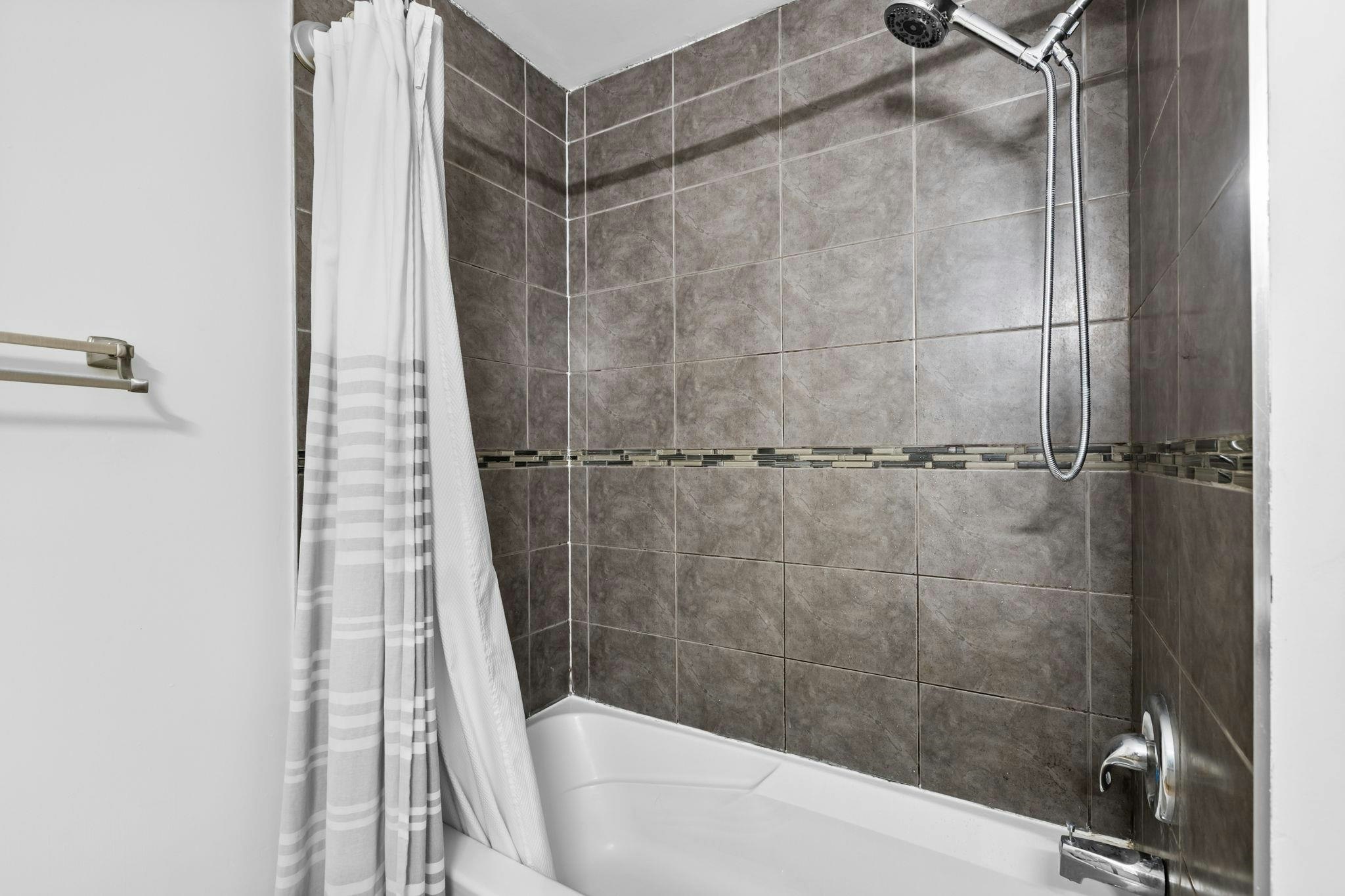 15-33361 Wren Crescent, Abbotsford, BC, V2S 5V9 - 28