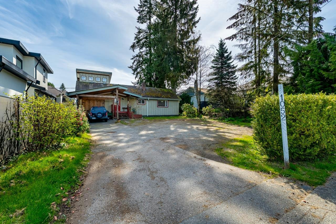 1052 Como Lake Avenue - 2