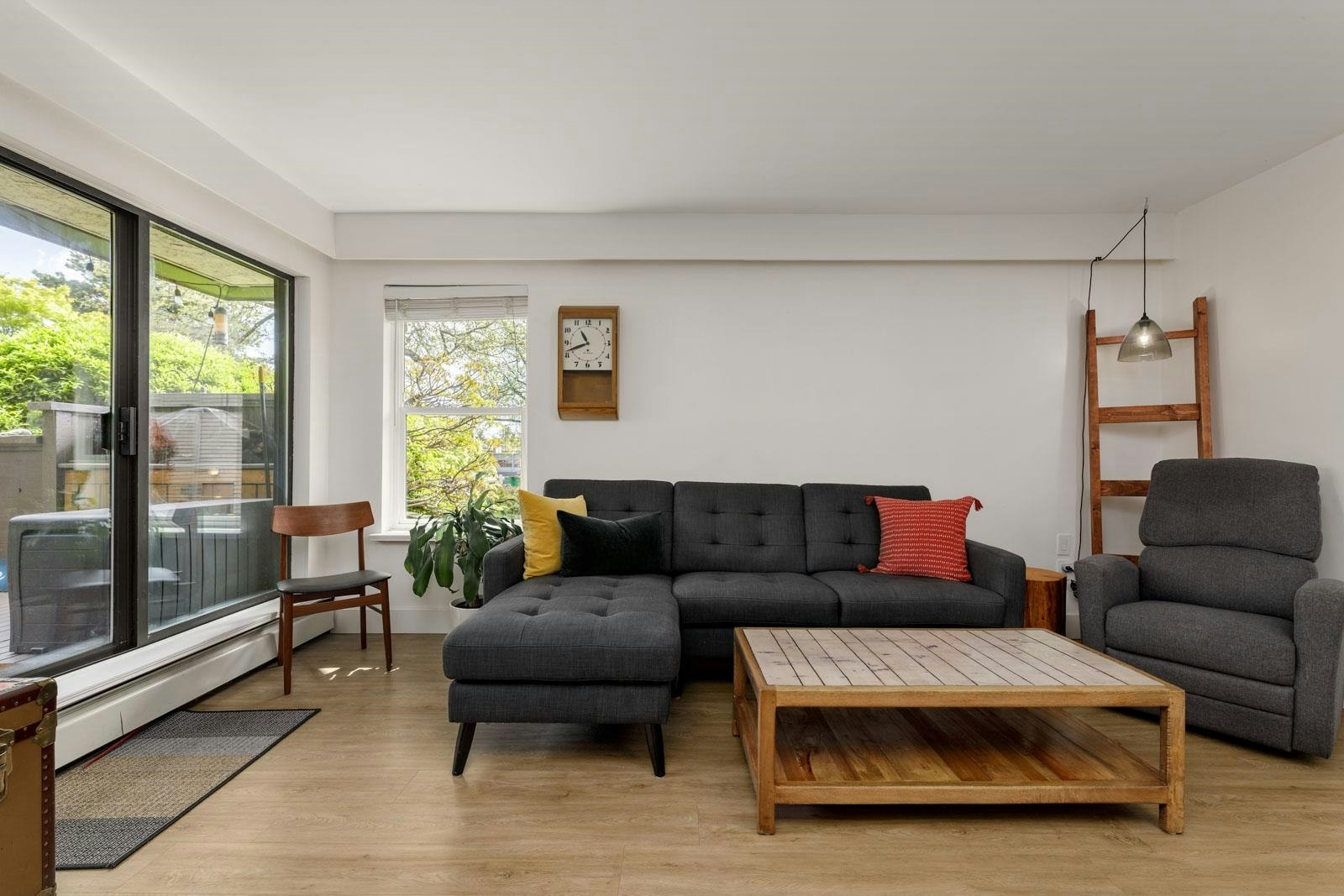 109-3020 Quebec Street, Vancouver, BC, V5T 3B1 - 2