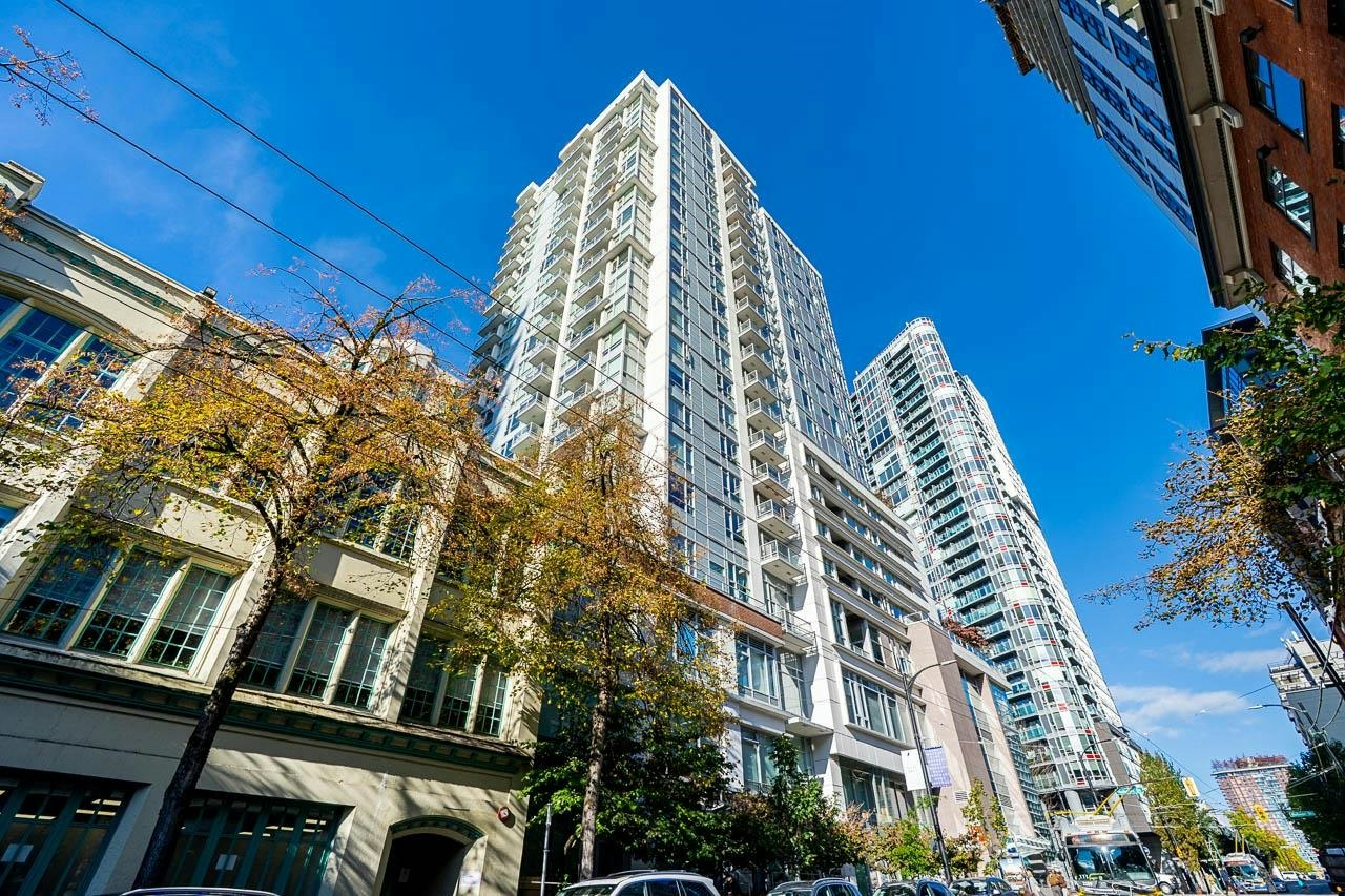 801-821 Cambie Street - 4