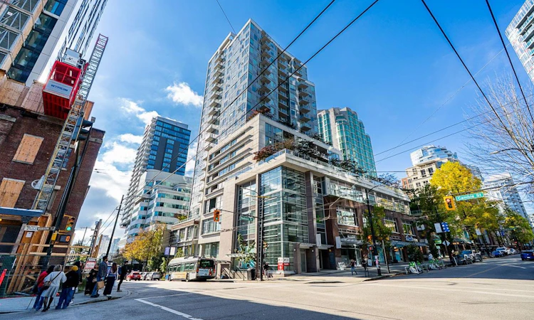 801-821 Cambie Street