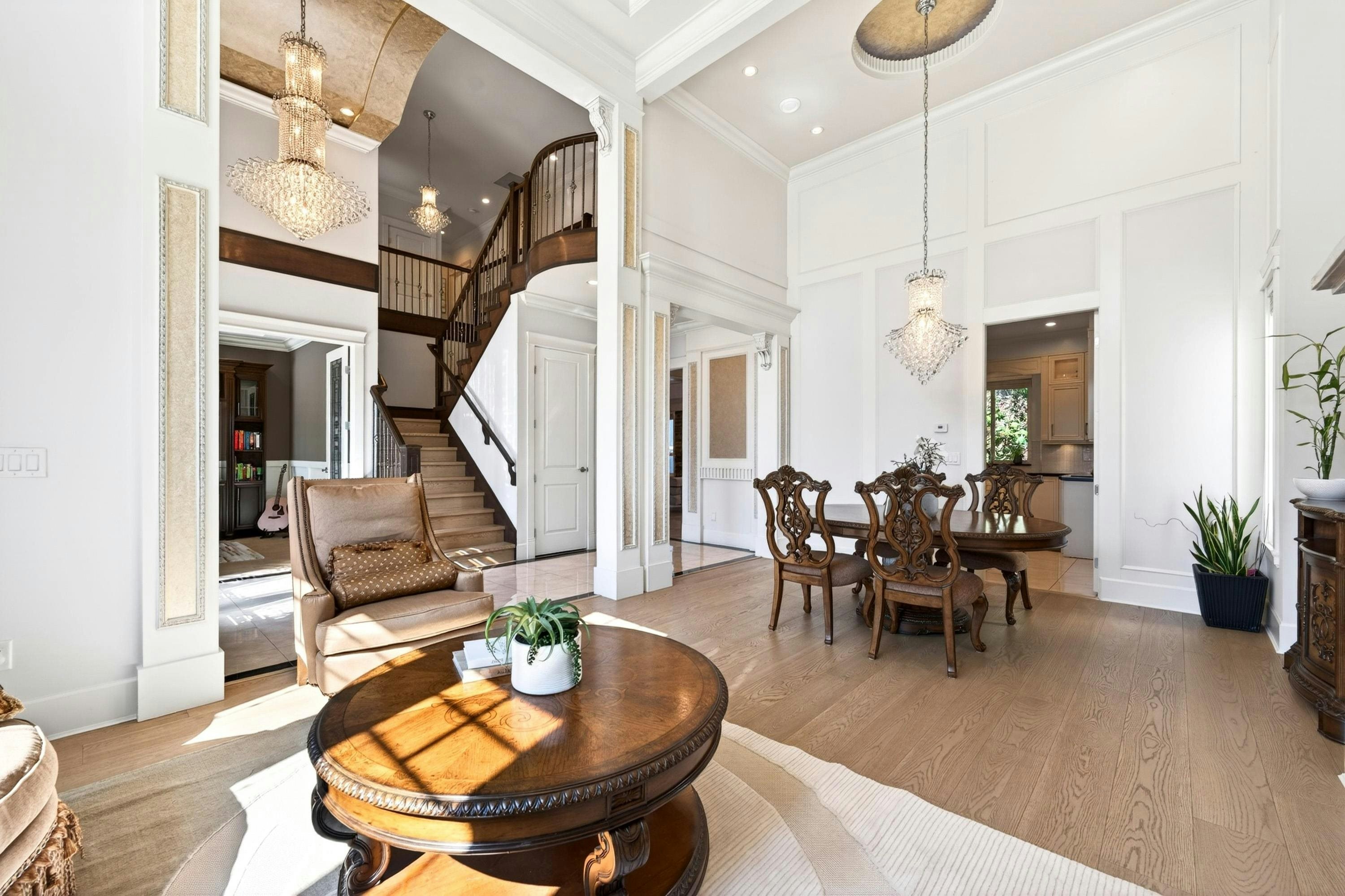 10388 Swinton Crescent - 5