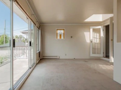 2214 E 4th Avenue - 3