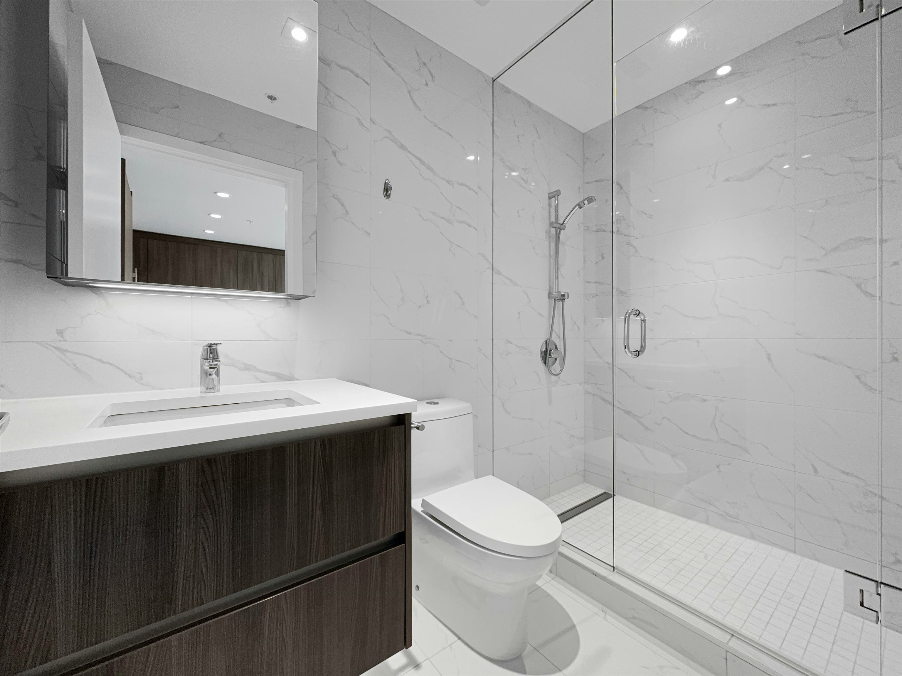 11xx-6320 No 3 Road, Richmond, BC, V6Y 0L5 - 11