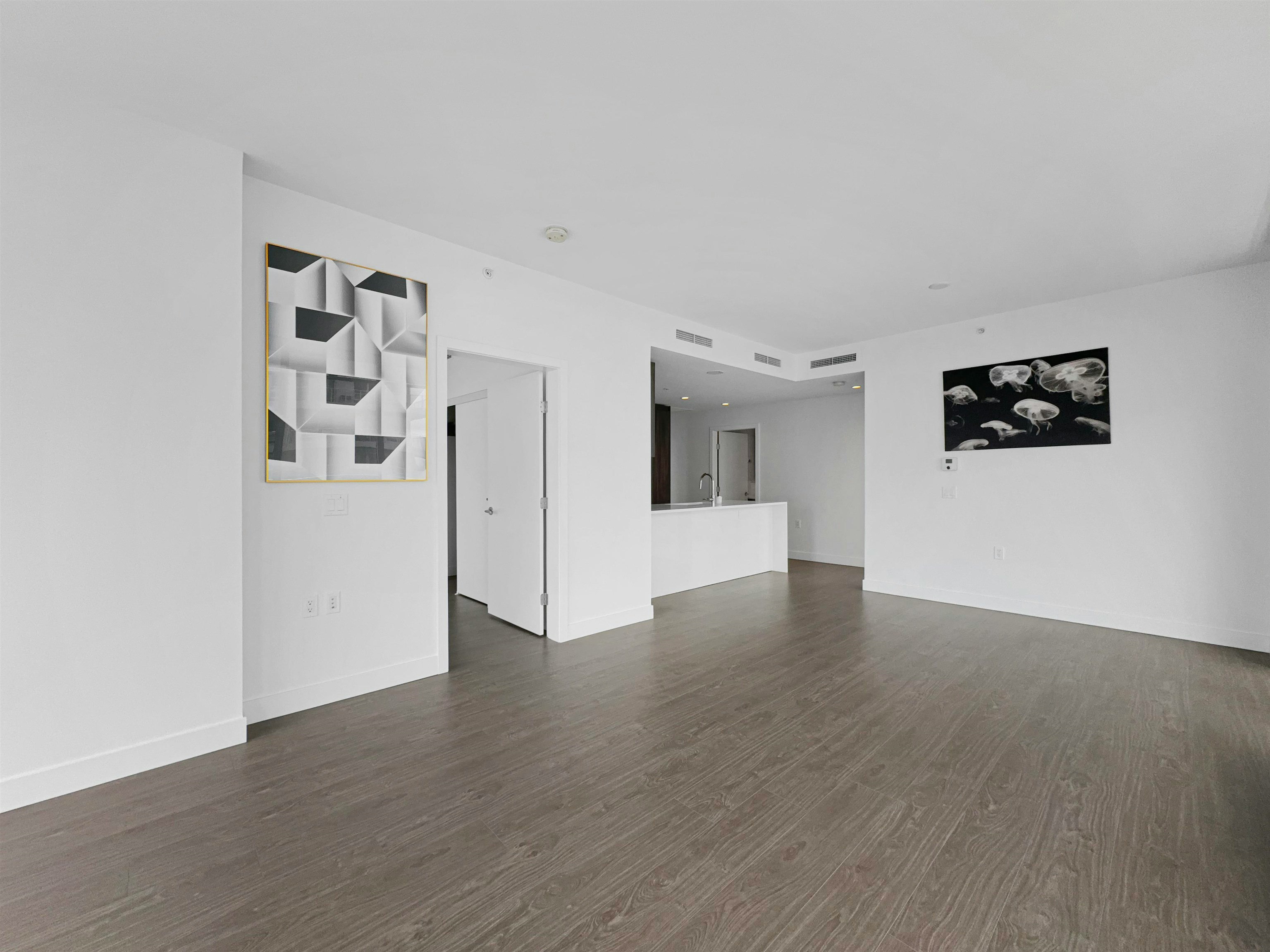 11xx-6320 No 3 Road, Richmond, BC, V6Y 0L5 - 6