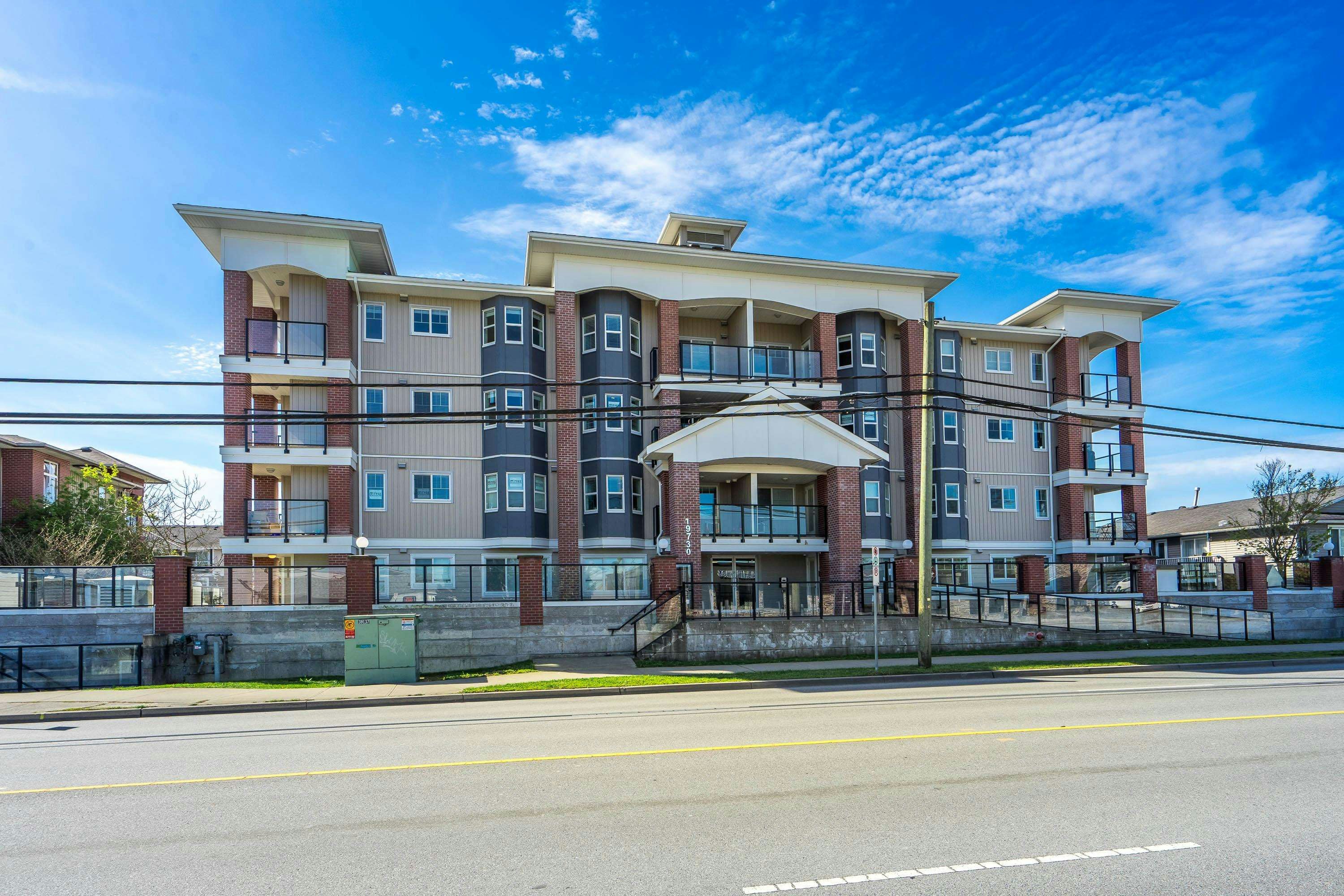410-19730 56 Avenue, Langley, BC, V3A 3X6