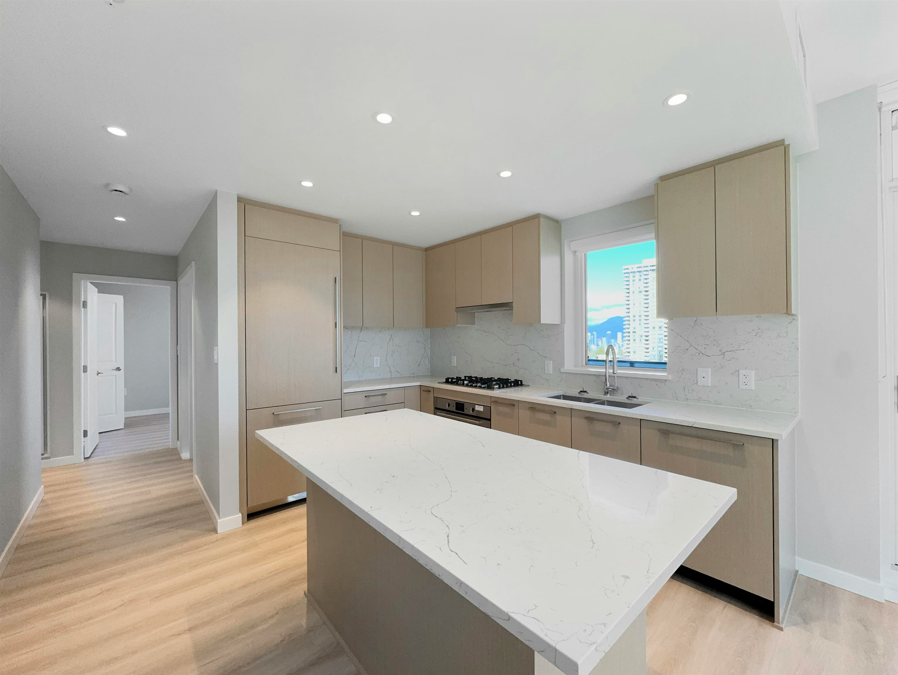 8XX-5938 Olive Avenue, Burnaby, BC, V5H 0M6 - 4