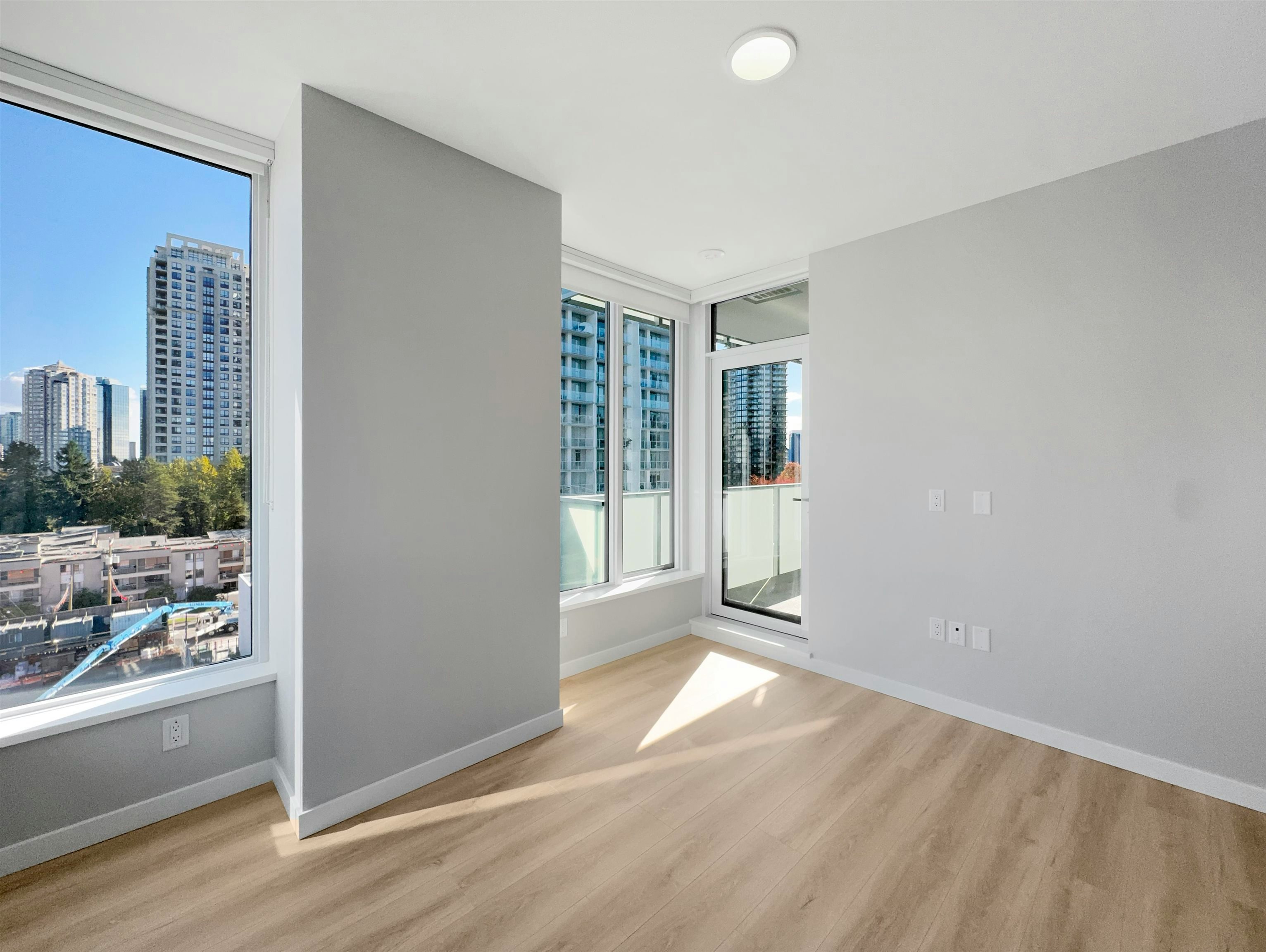 8XX-5938 Olive Avenue, Burnaby, BC, V5H 0M6 - 7