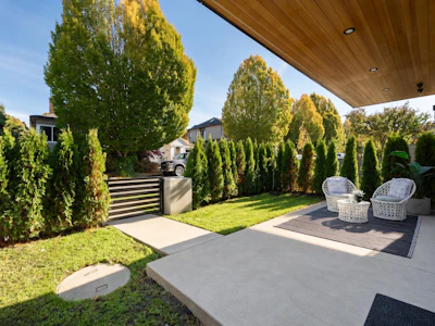 1-5023 Ross Street - 3
