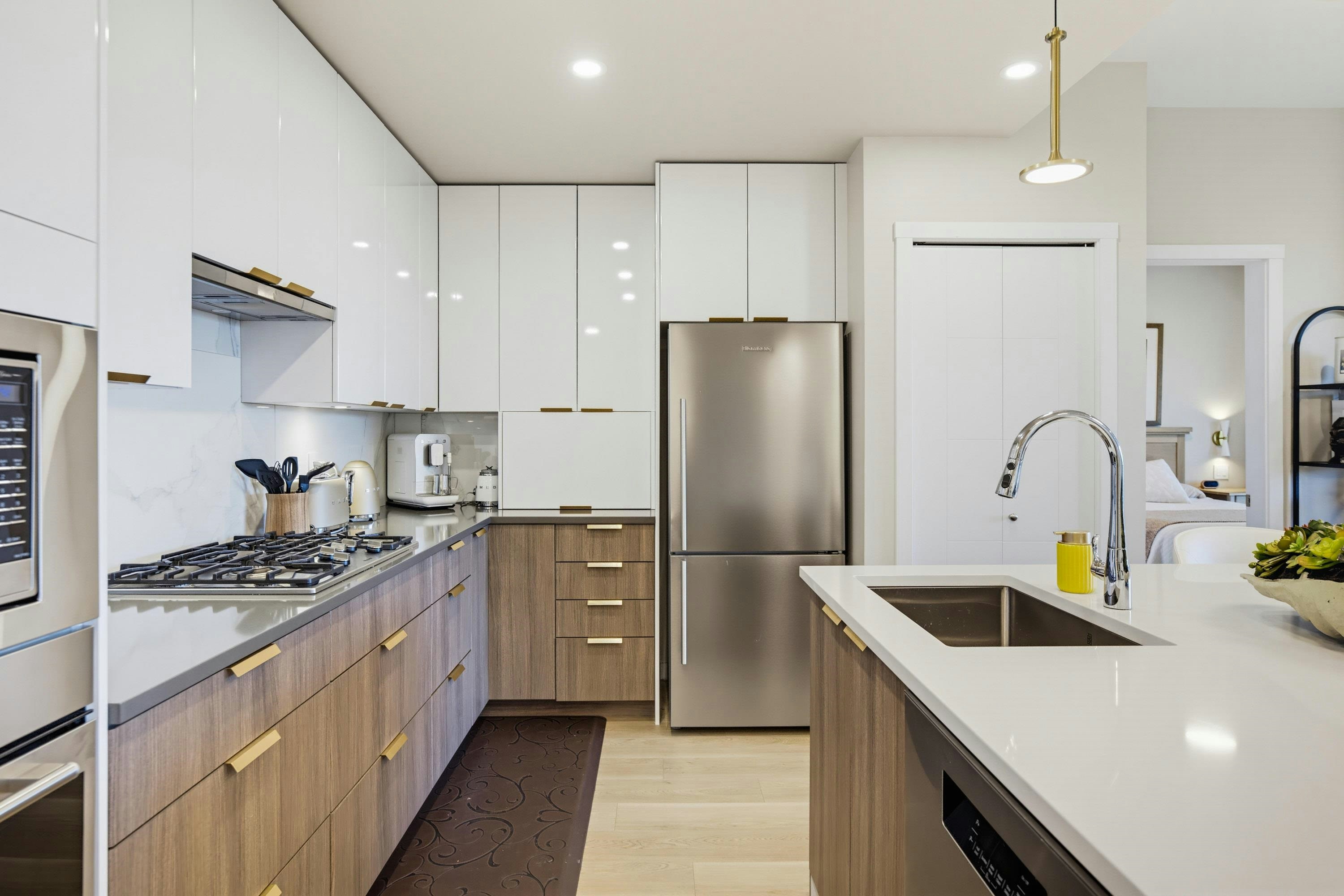 412-11641 227 Street - 5