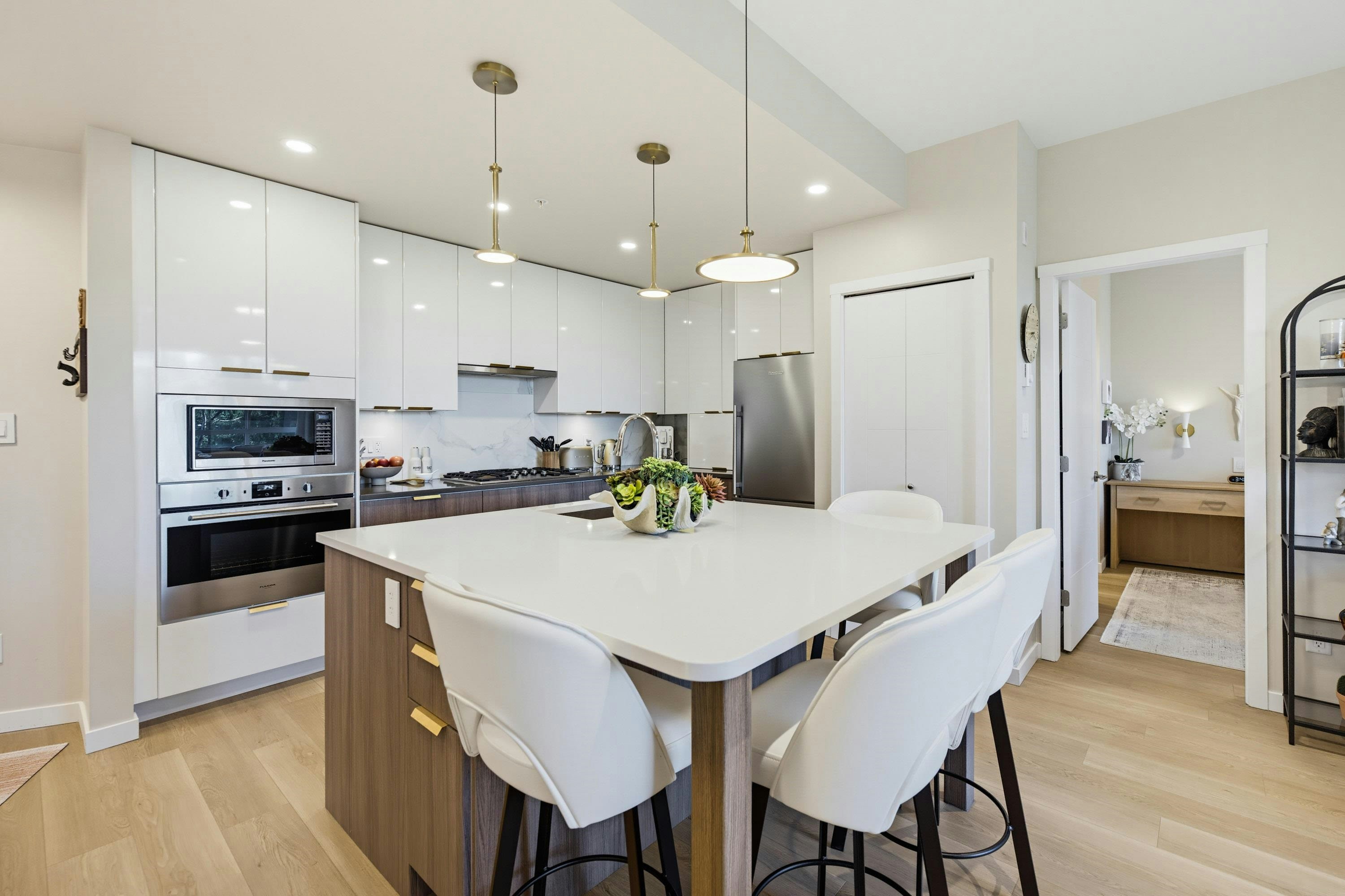 412-11641 227 Street - 2