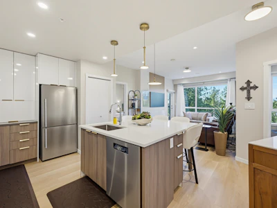 412-11641 227 Street - 3