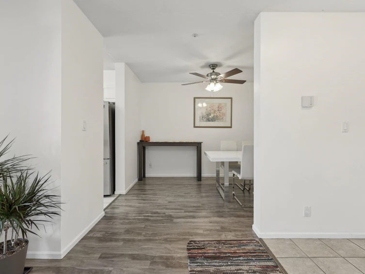 PH12-223 Mountain Highway, North Vancouver, BC, V7J 3V3 - 28