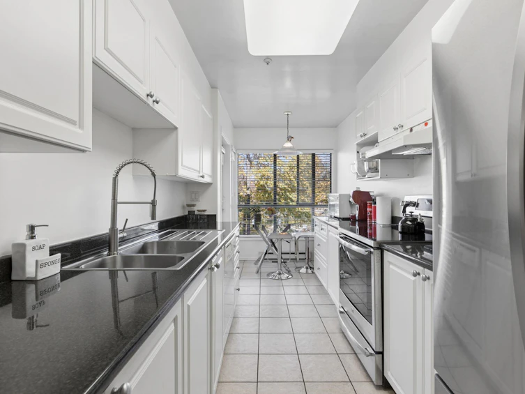 PH12-223 Mountain Highway, North Vancouver, BC, V7J 3V3 - 19