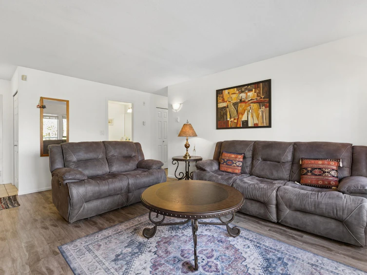 PH12-223 Mountain Highway, North Vancouver, BC, V7J 3V3 - 15