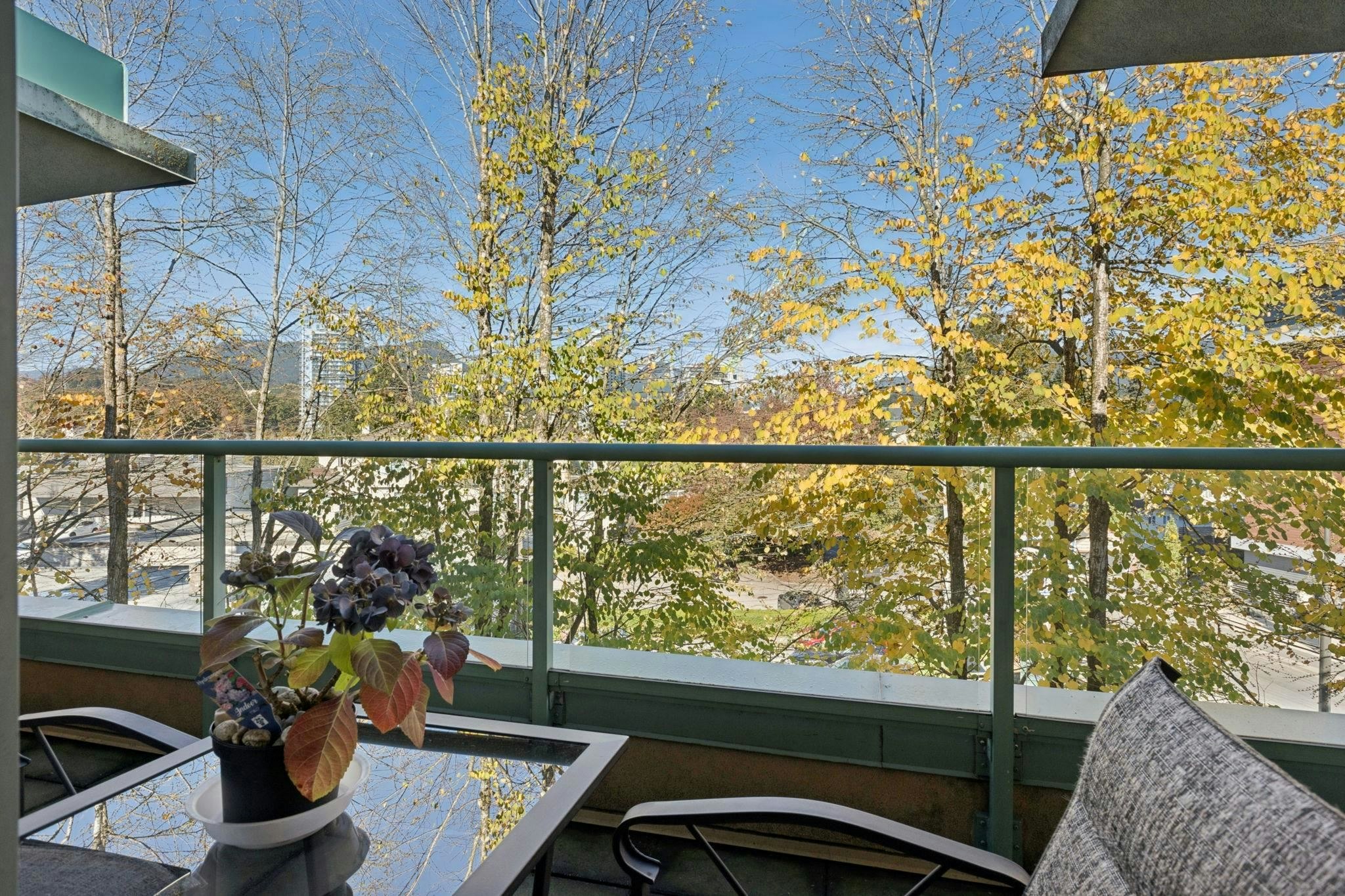 PH12-223 Mountain Highway, North Vancouver, BC, V7J 3V3 - 8