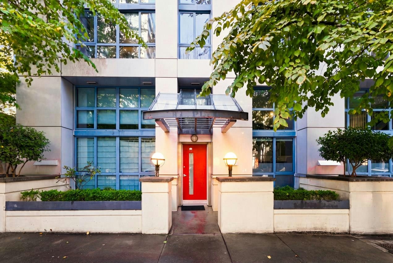 106-1238 Seymour Street, Vancouver, BC, V6B 6J3