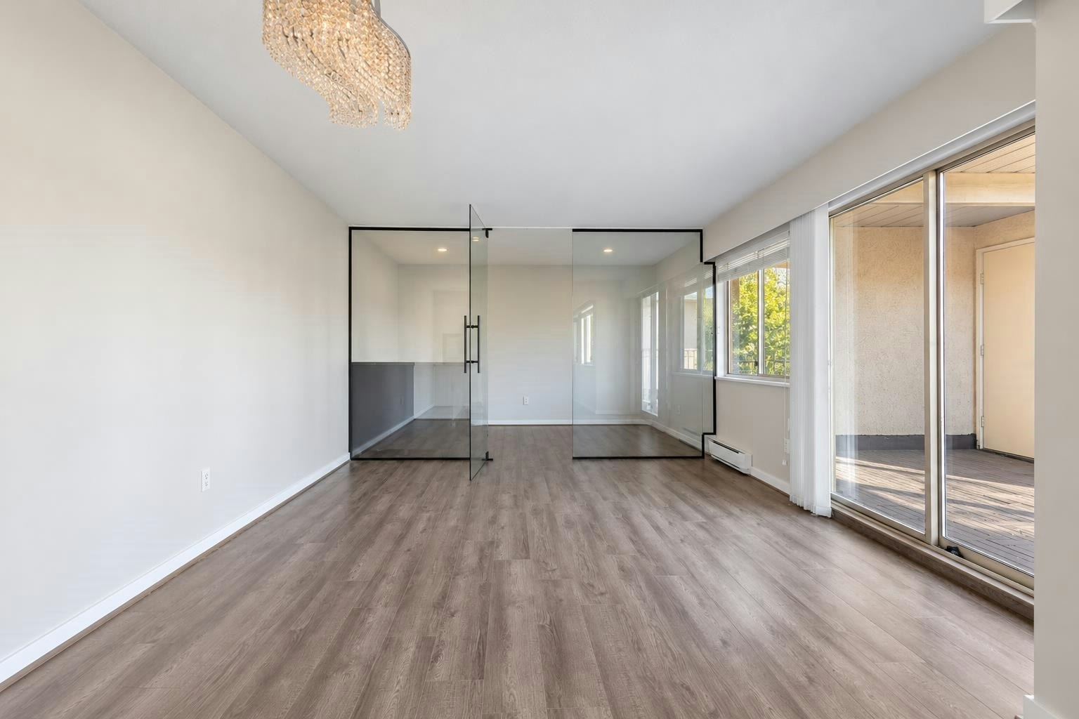 303-458 E 44th Avenue - 3