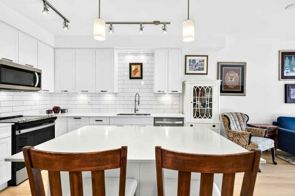 107-22562 121 Avenue - 2
