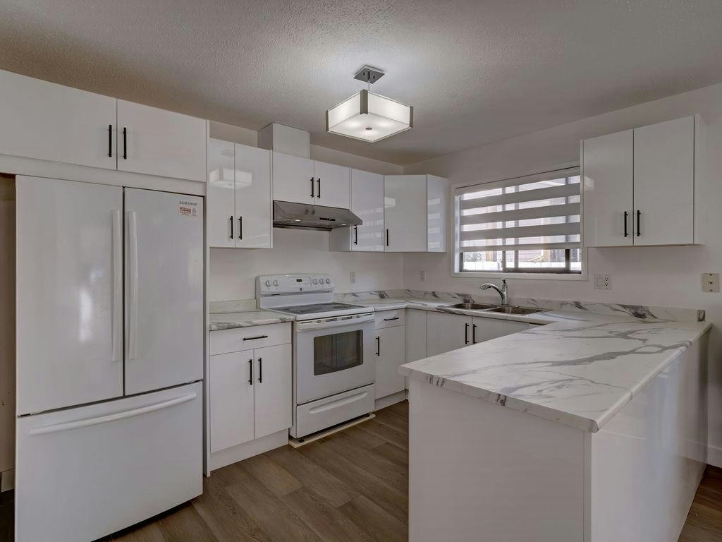 776 Seacot Way, Gibsons, BC, V0N 1V9 - 13