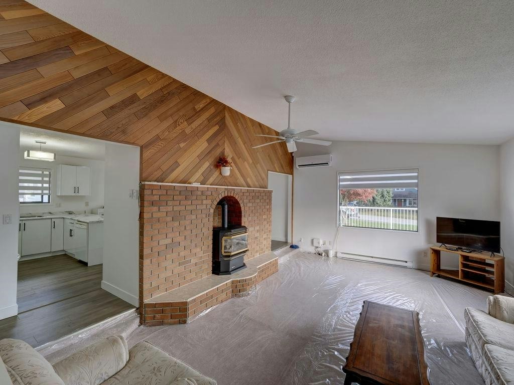 776 Seacot Way, Gibsons, BC, V0N 1V9 - 9