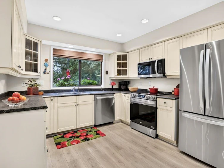 11643 192b Street, Pitt Meadows, BC, V3Y 1E9 - 14