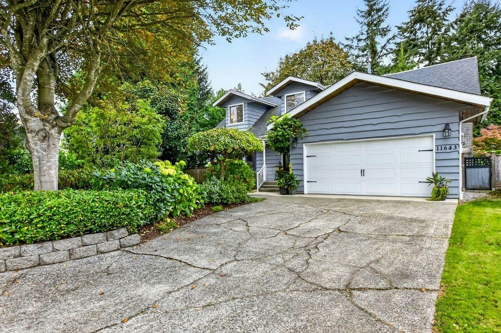 11643 192b Street, Pitt Meadows, BC, V3Y 1E9