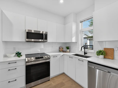 125-15235 Sitka Drive - 3