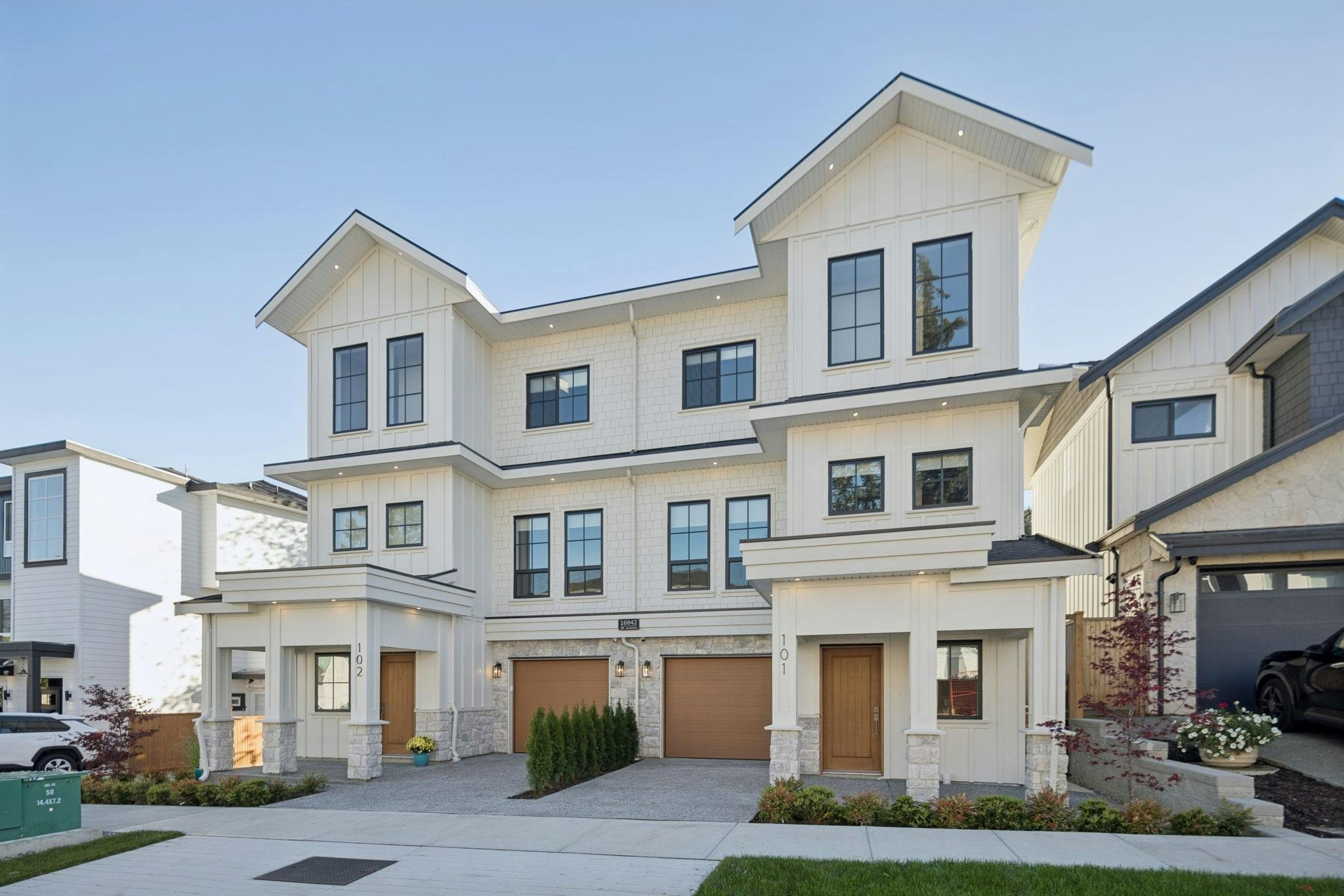 101-16042 9a Avenue, Surrey, BC, V4A 9A7