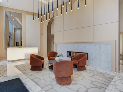 406-1342 Johnston Road - 4