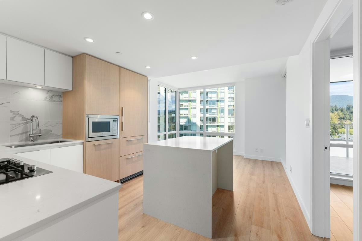 1202-1500 Fern Street, North Vancouver, BC, V7J 1H6