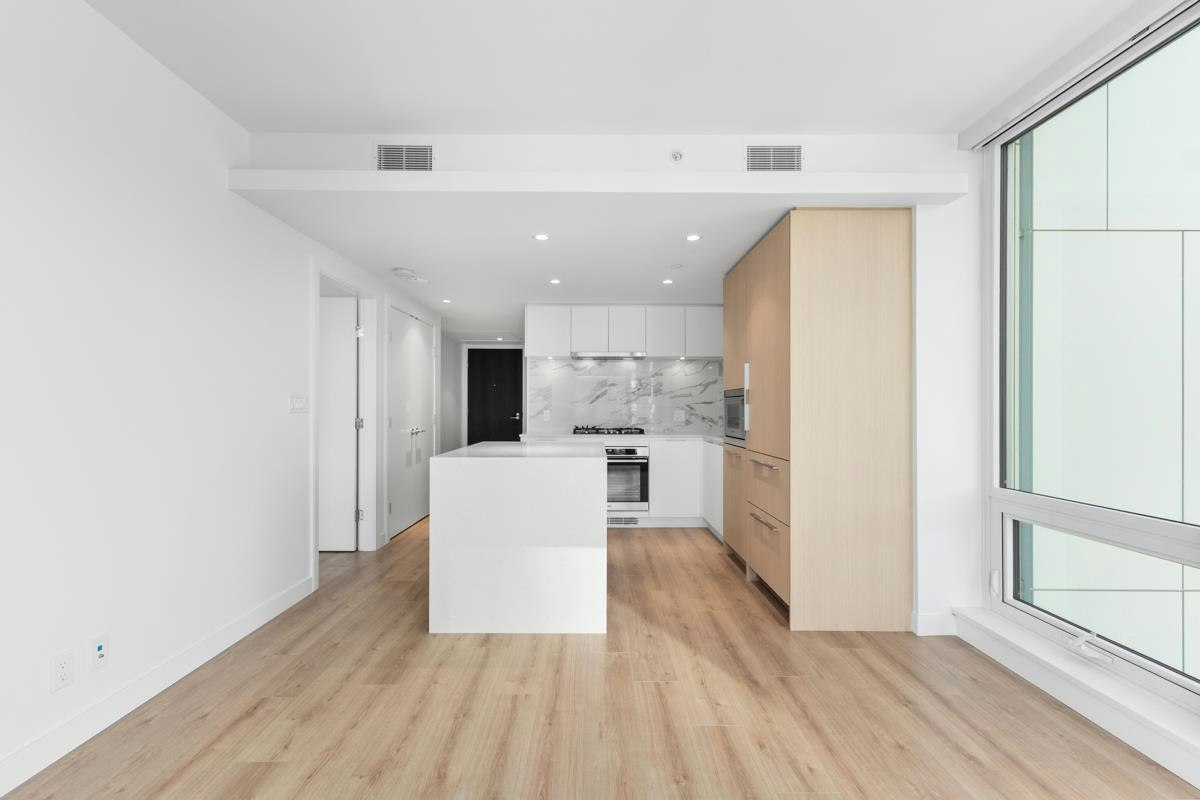 1202-1500 Fern Street, North Vancouver, BC, V7J 1H6 - 10