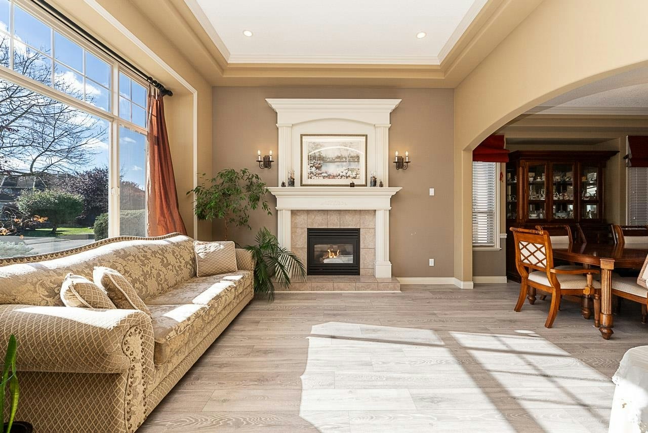 15871 110 Avenue, Surrey, BC, V4N 5E9
