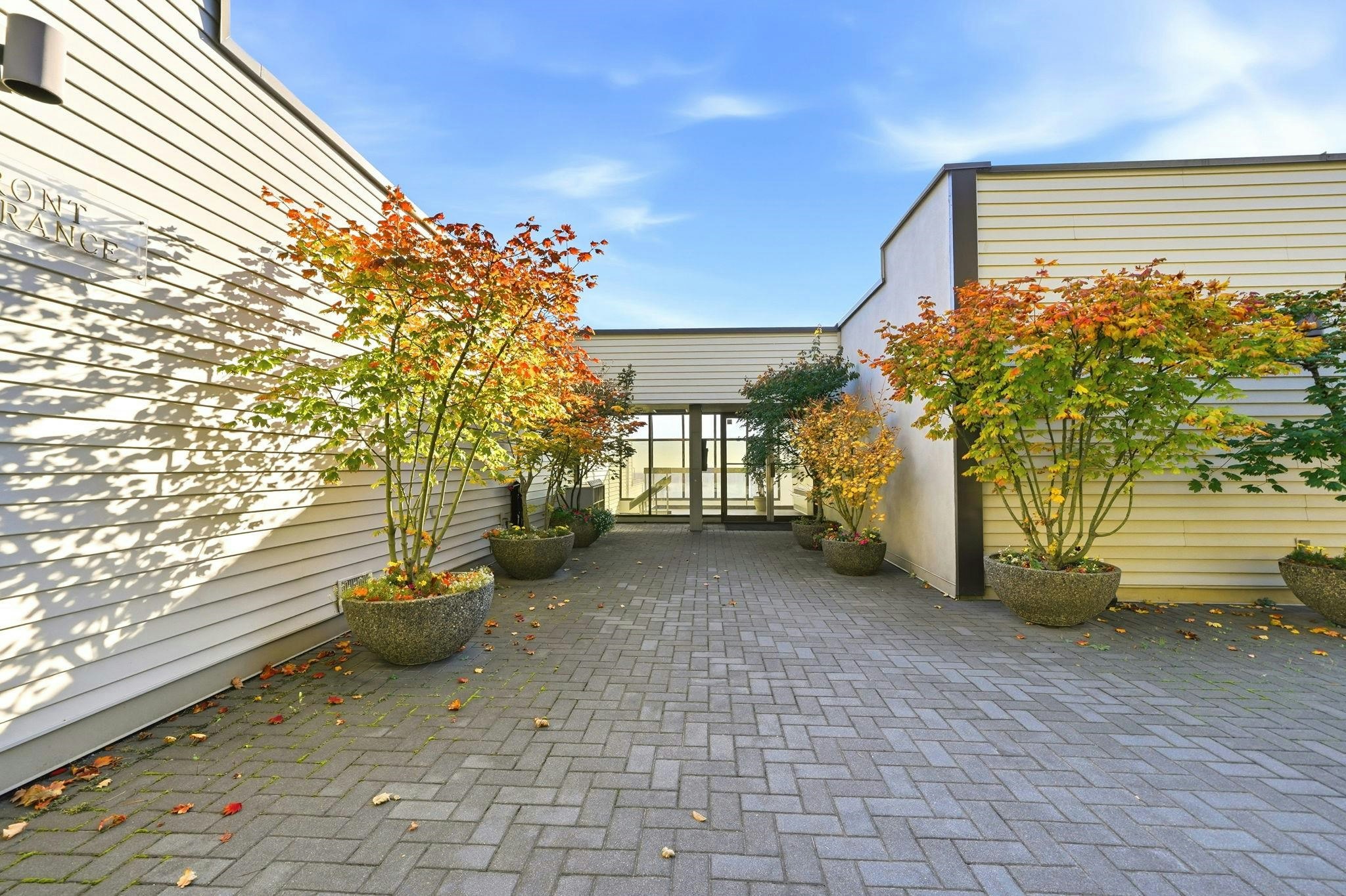 22-2231 Folkestone Way, West Vancouver, BC, V7S 2Y6 - 22