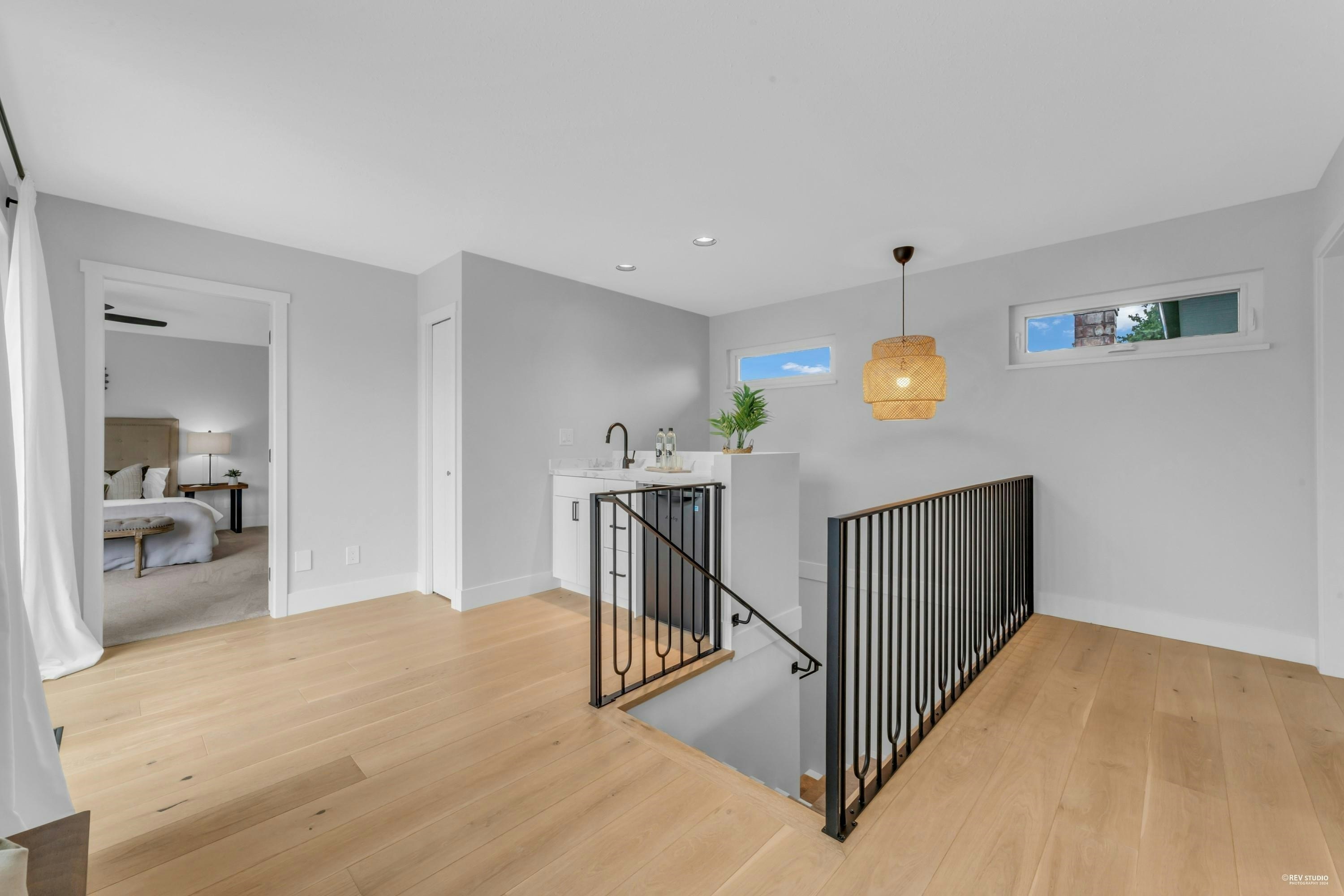 14** 134a Street, Surrey, BC, V4A 9A5 - 34