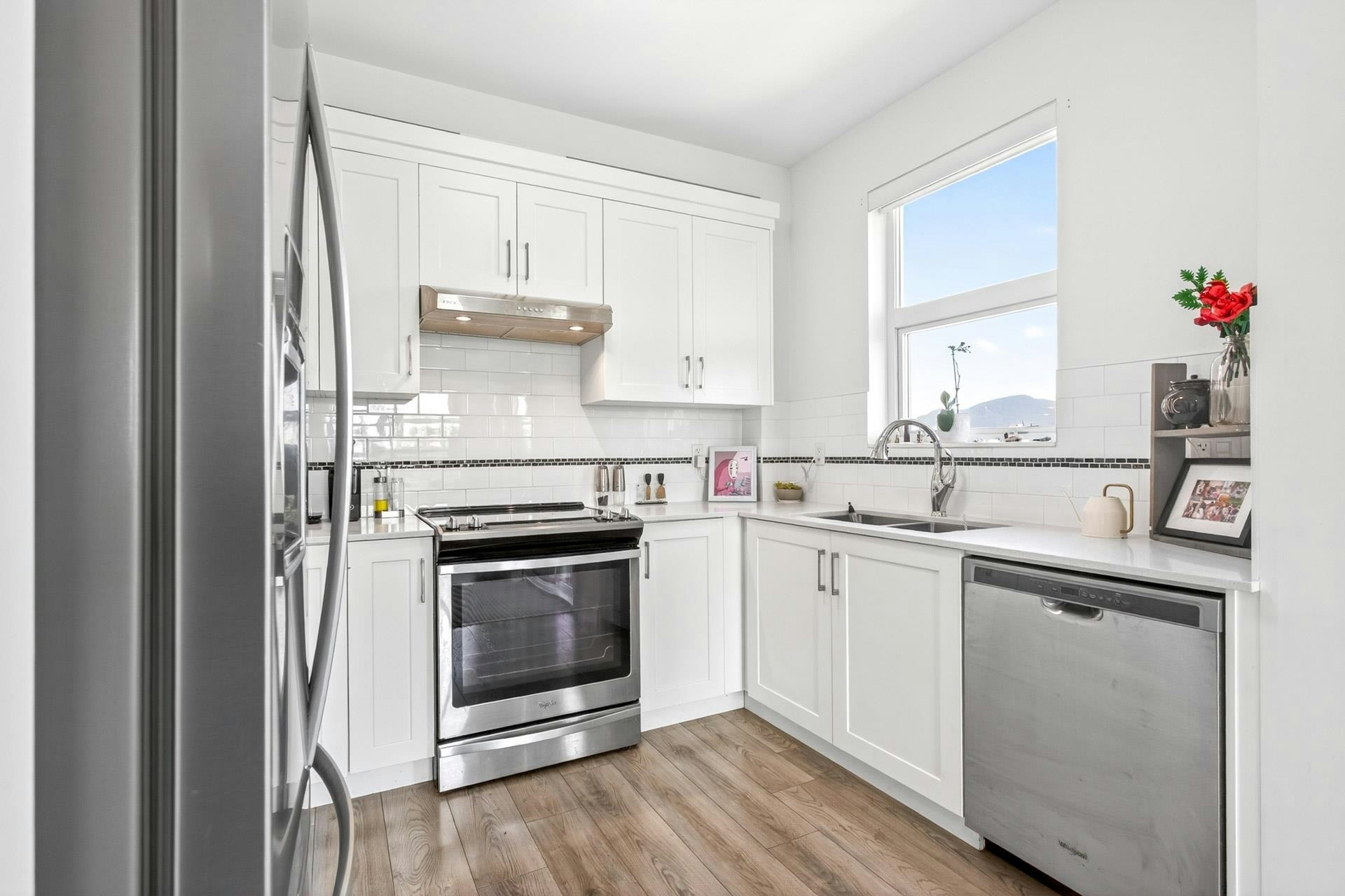 403-22577 Royal Crescent, Maple Ridge, BC, V2X 2M2 - 11
