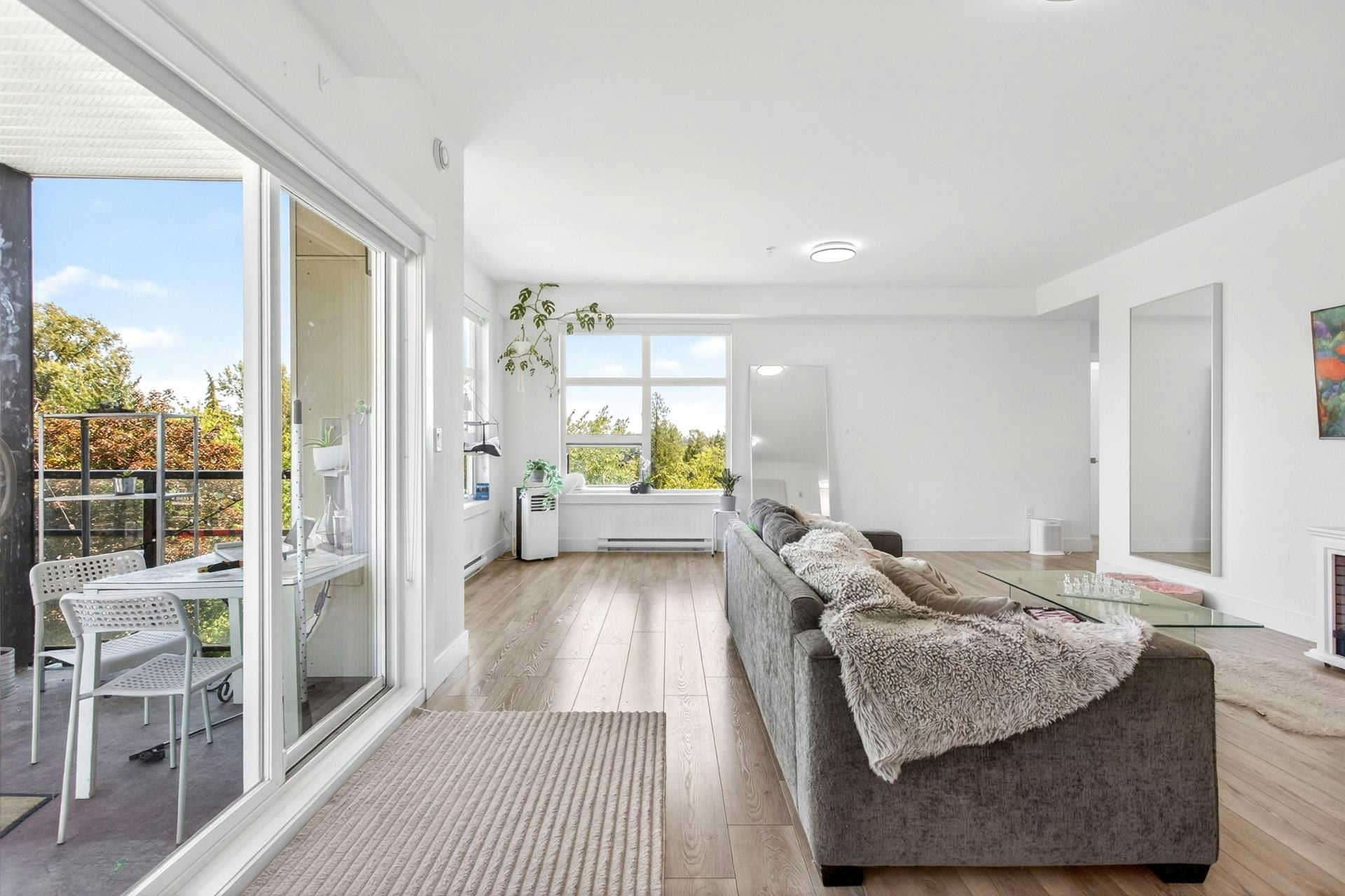 403-22577 Royal Crescent, Maple Ridge, BC, V2X 2M2 - 4