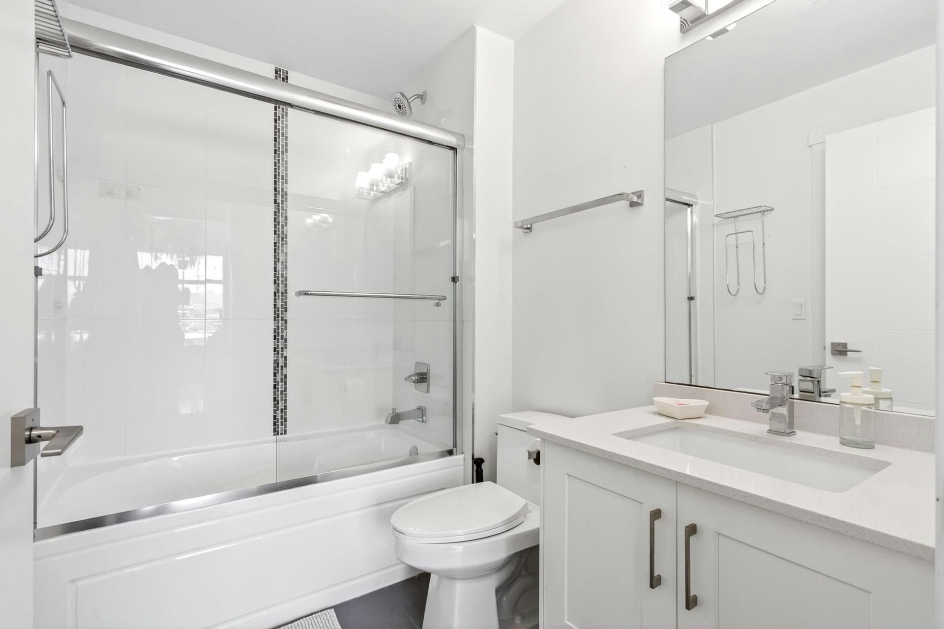 403-22577 Royal Crescent, Maple Ridge, BC, V2X 2M2 - 22