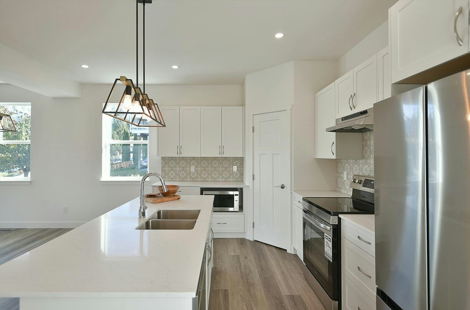 5825 Trail Avenue - 3