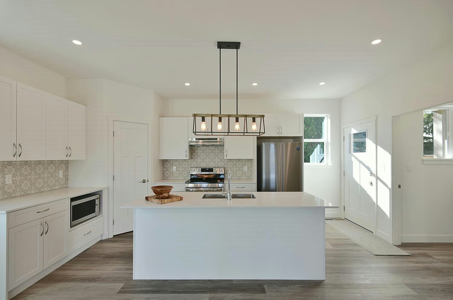 5825 Trail Avenue - 2