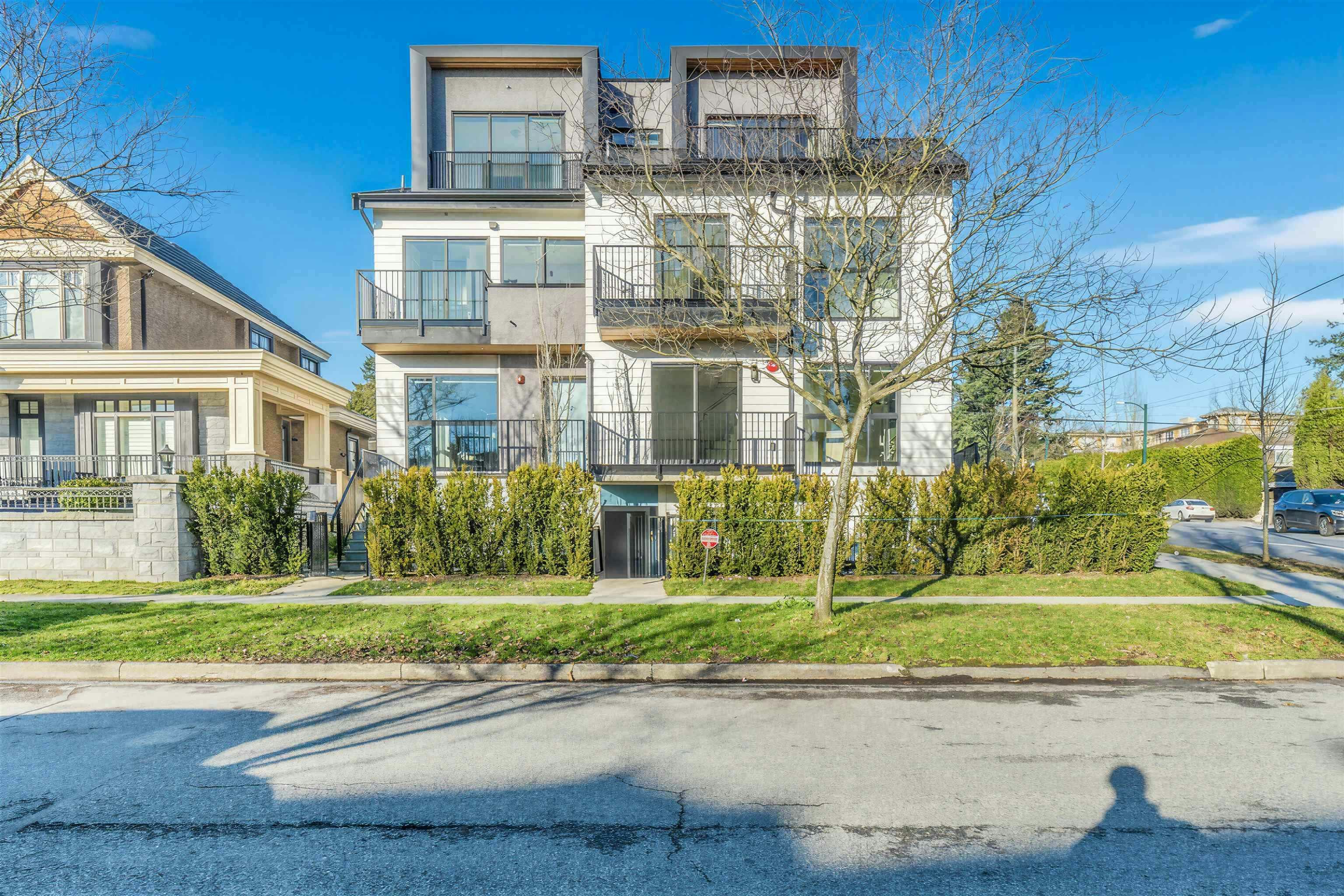7351 Oak Street - 5