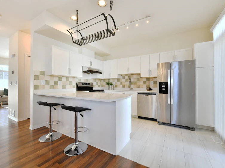21-15068 58 Avenue, Surrey, BC, V3S 9J9 - 11