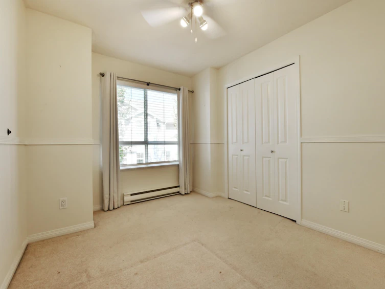 21-15068 58 Avenue, Surrey, BC, V3S 9J9 - 22