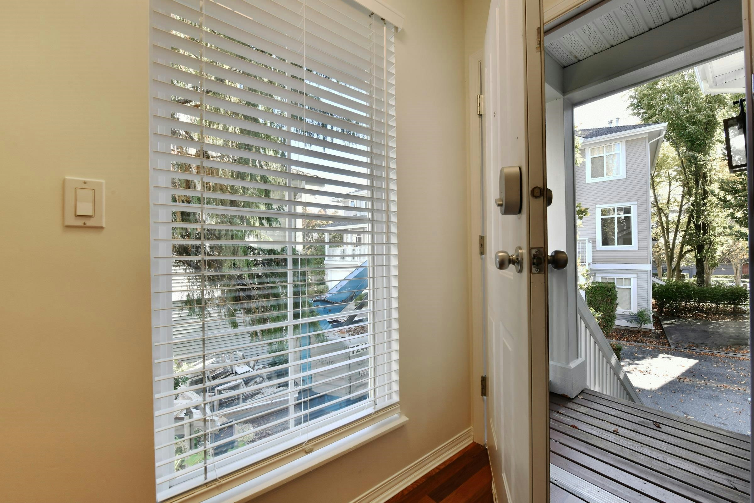 21-15068 58 Avenue - 2