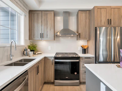 7-8433 203a Street - 5