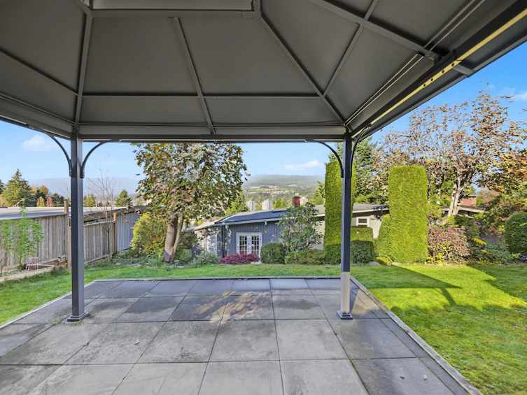 2206 Pinecrest Avenue, Coquitlam, BC, V3J 6T6 - 26